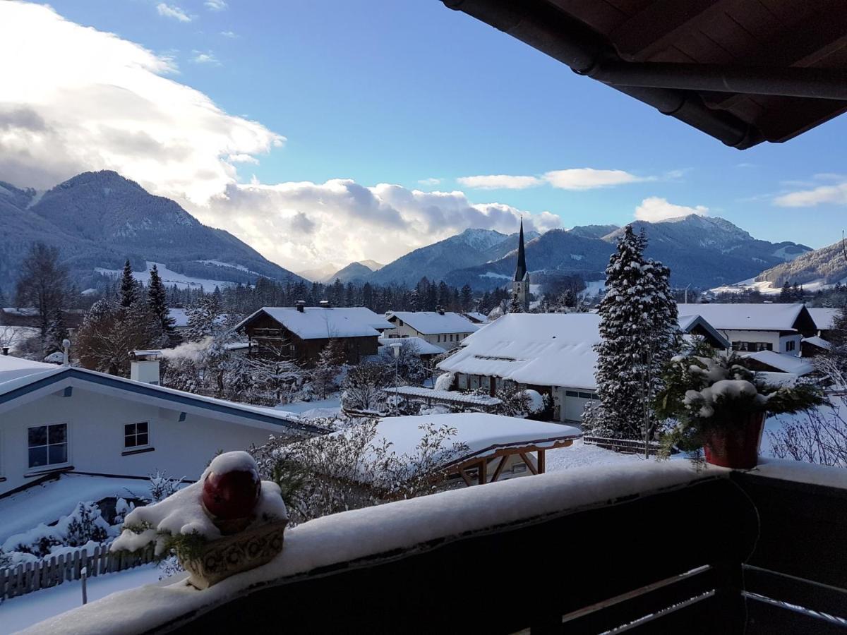 Ferienwohnungen "Am Golfplatz" Inkl. Chiemgaukarte Ruhpolding Kültér fotó
